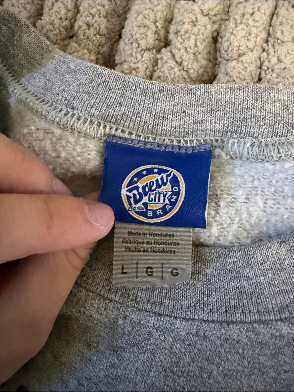 Women’s Fireball Crewneck size large - Picture 2 of 2